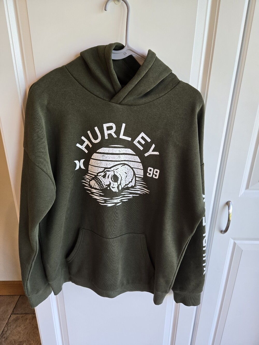 Hurley Boys XL Olive Green Graphic Pullover Hoodie